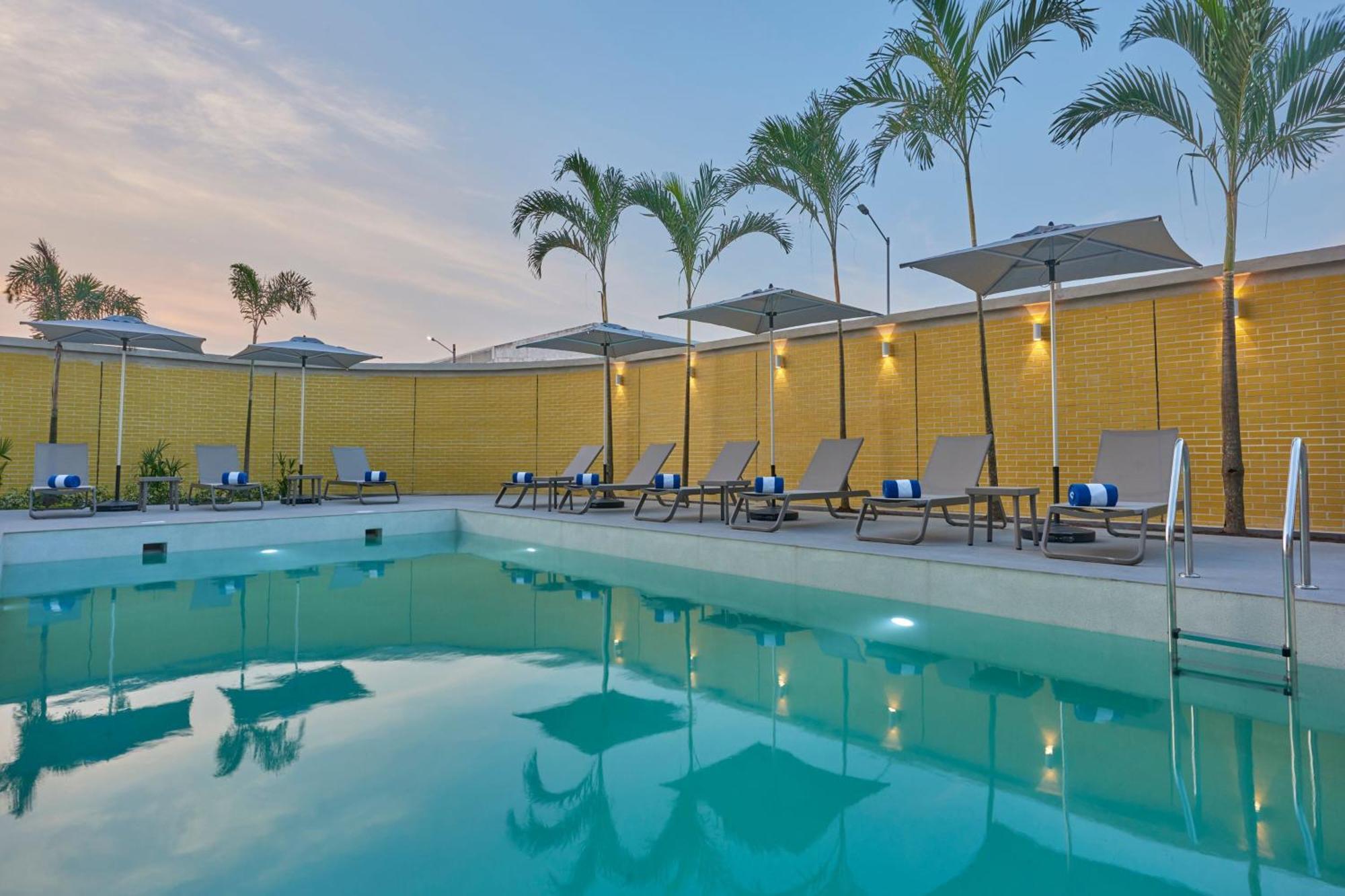 City Express By Marriott Cancun Aeropuerto Alfredo V. Bonfil Zewnętrze zdjęcie